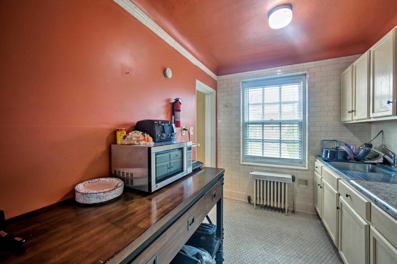 Reading Apt, Walk To Shops, Dining And City Park! Bagian luar foto